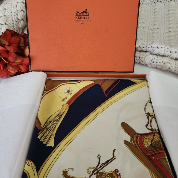 Hermes Vintage Carren 90 Silk Scarf "Springs" by Ledoux - Picture 3 of 15